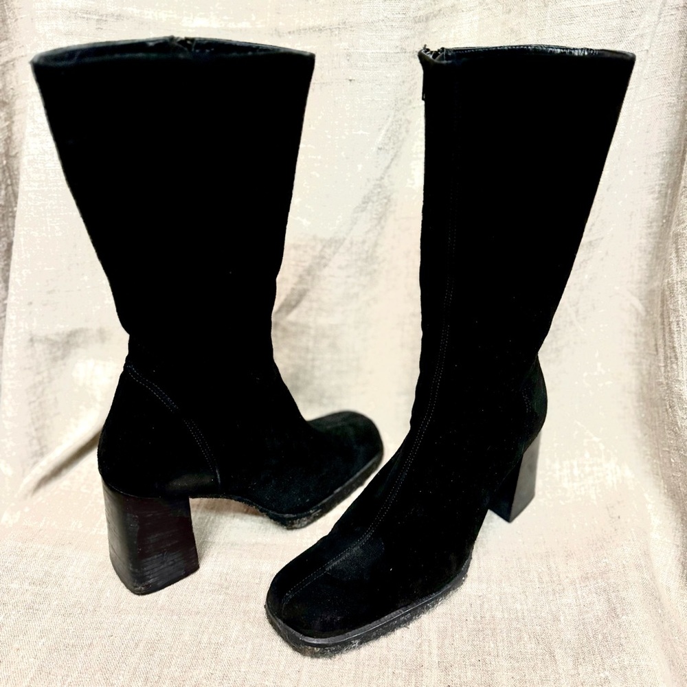 Vintage Via Spiga Women's Boots - size 9